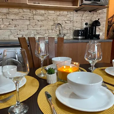 At Predela1 Daire Bansko